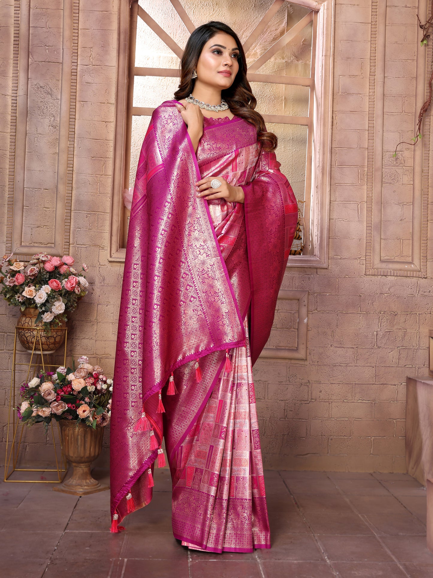 Dark Pink Somya Banarasi Chaturi silk saree With Jari weaving Border