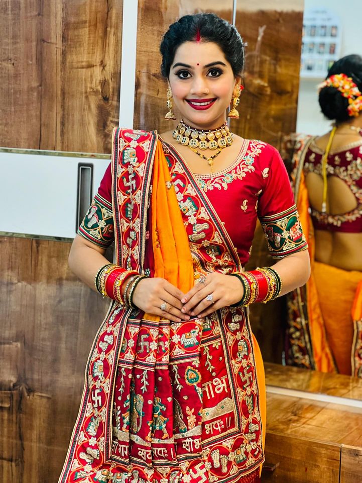 PANETAR PATOLA : 🔱 SHUBH LAABH : 2 🔱 Yellow