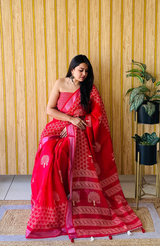 Exclusive Quality Beautiful Red Color Soft Linen Cotton Digital Print Saree