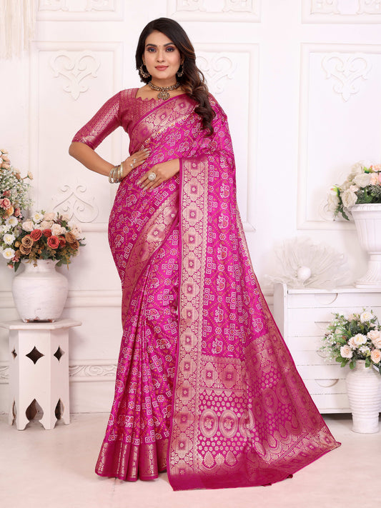 गुलाबी समशीरा नरम साटन सिल्क बंधेज प्रिंट साड़ी, संपूर्ण ज़री बुनाई बॉर्डर के साथ