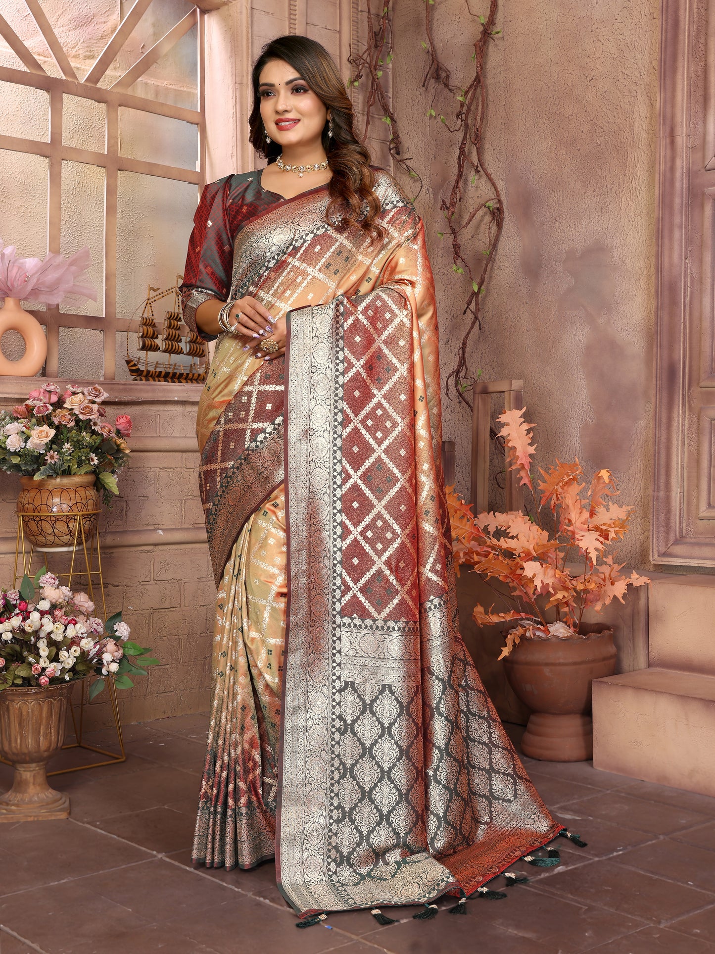 Beige Kundan kochi silk saree with beautiful Checks weaving exclusive work soft comfy