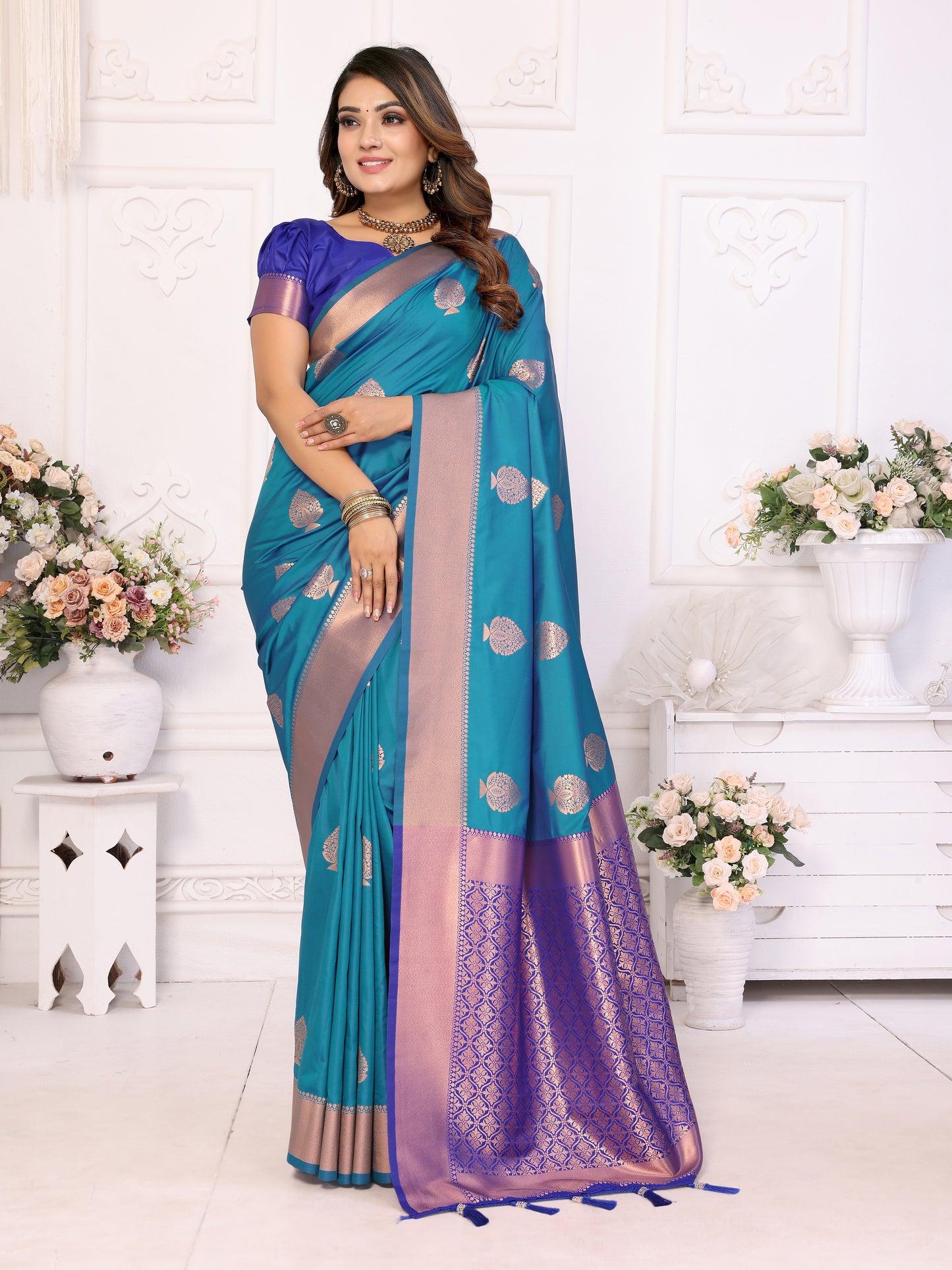Sky Color Presenting Super Pretty And Beautiful Premium Lichi Soft Silk Saree