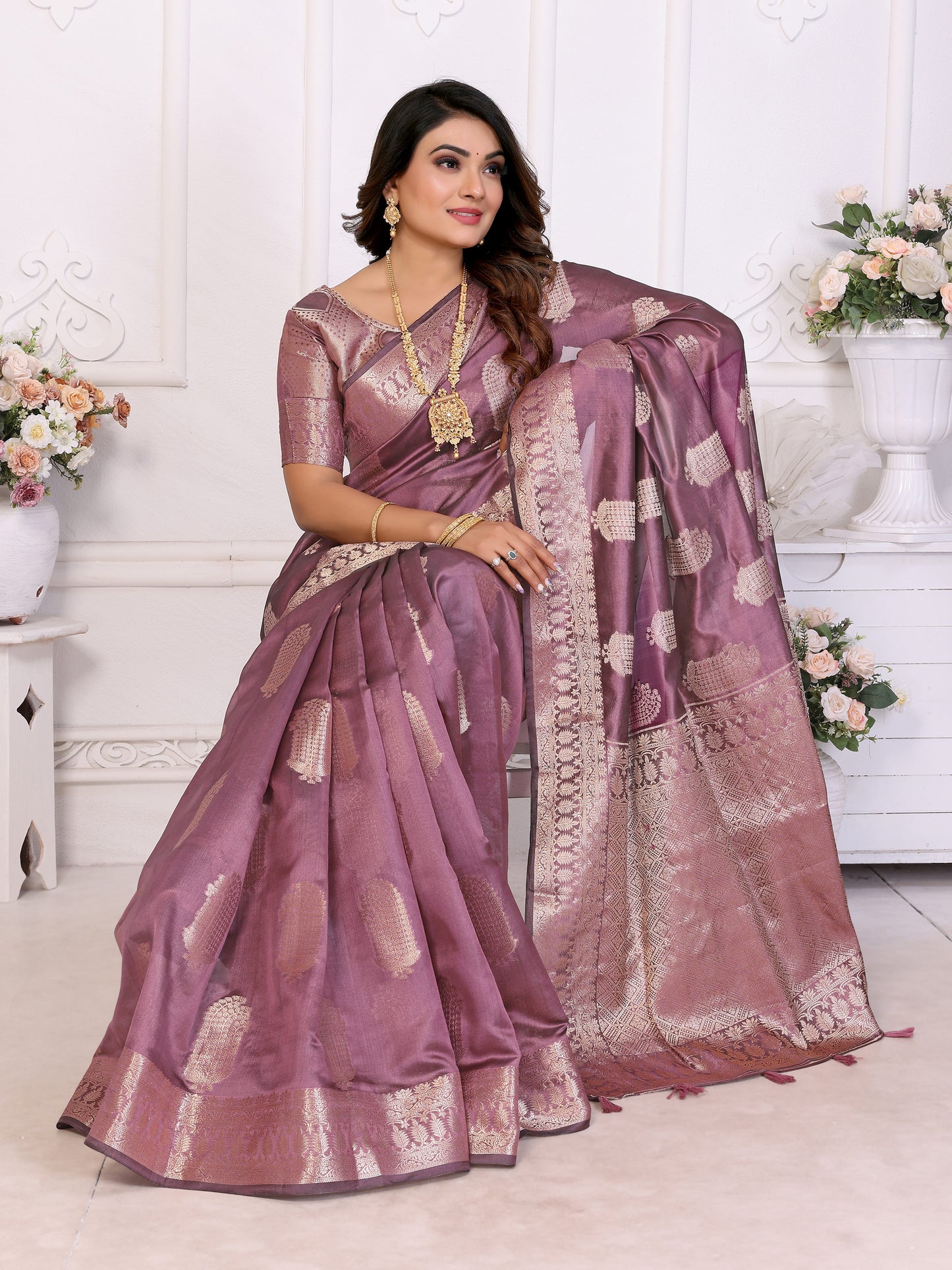 Brown Color Premium And Superior Soft Organza Silk Banarasi Saree Butta With Unique Colour