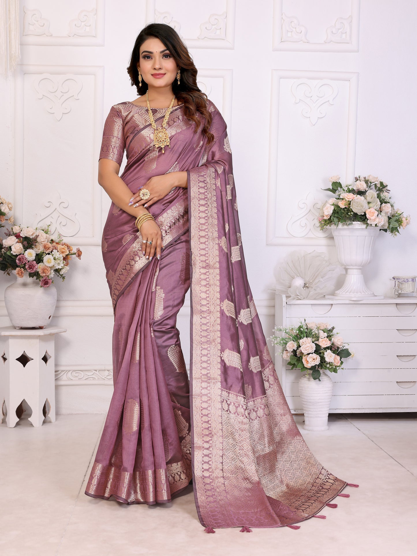 Brown Color Premium And Superior Soft Organza Silk Banarasi Saree Butta With Unique Colour
