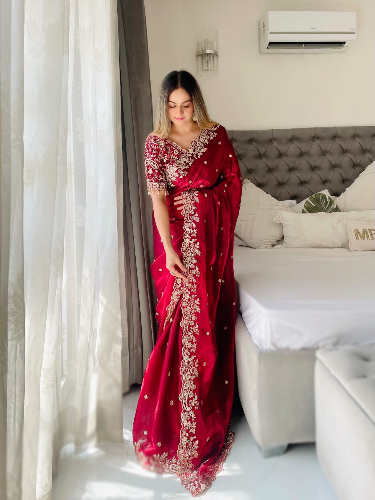 Very soft & elegant rich look fendy maroon sartin fabric with beautiful embroidery 3 mm sequence work heavy border with buttis in all over saree aarco