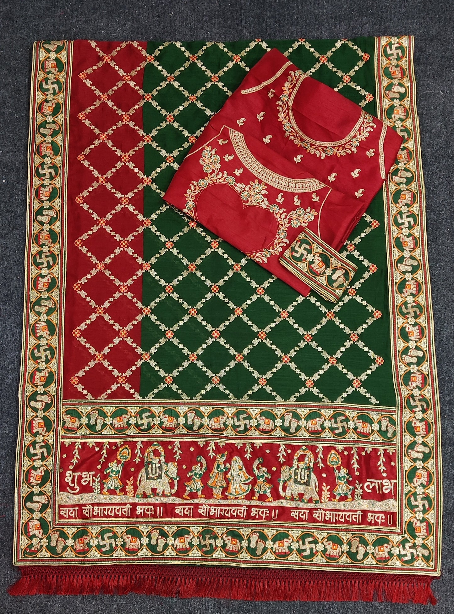 PANETAR PATOLA : 🔱 SHUBH LAABH : 2 🔱 Green