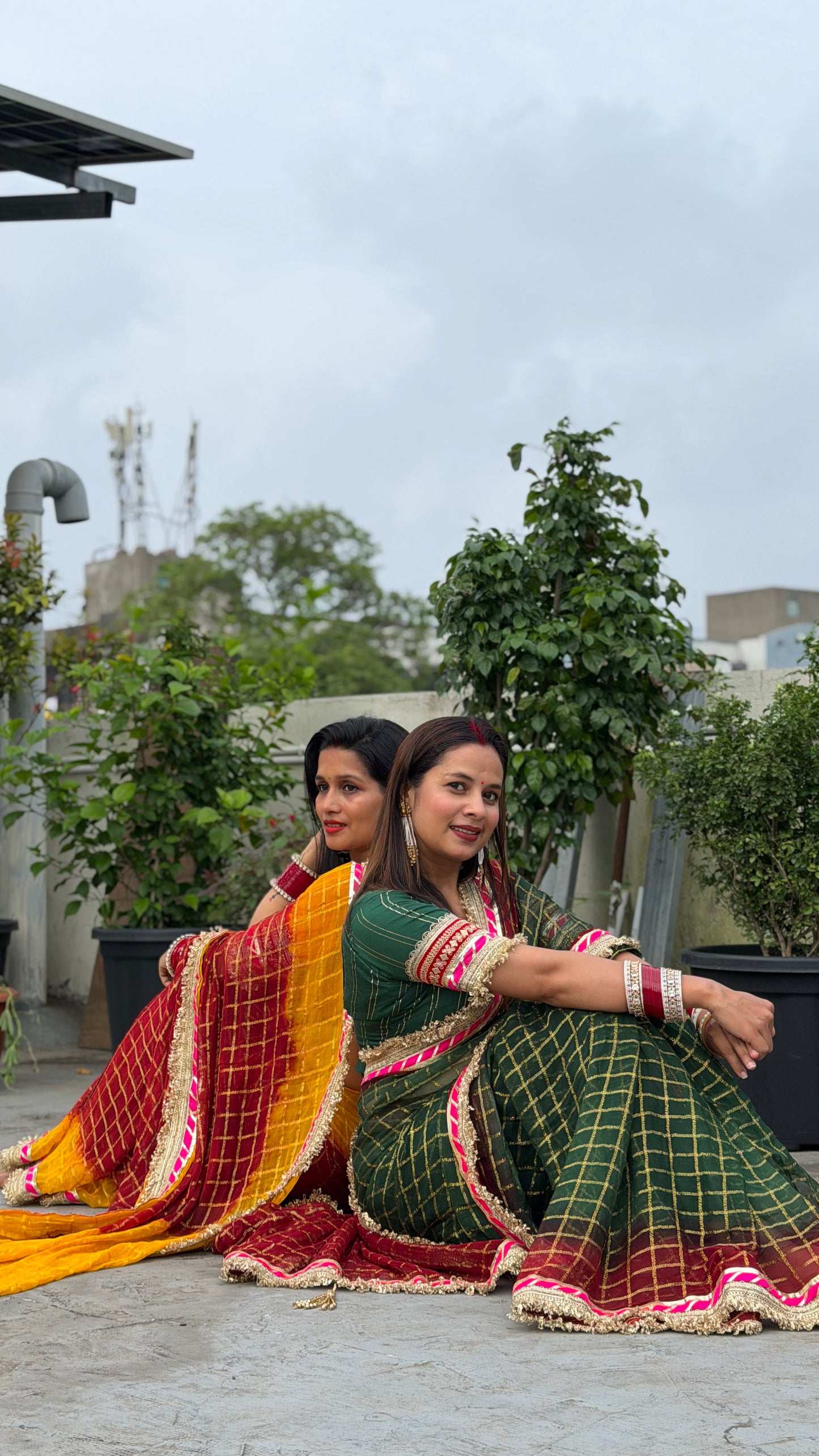 Pure Viscose Yellow - maroon Colour Ghatchola Saree
