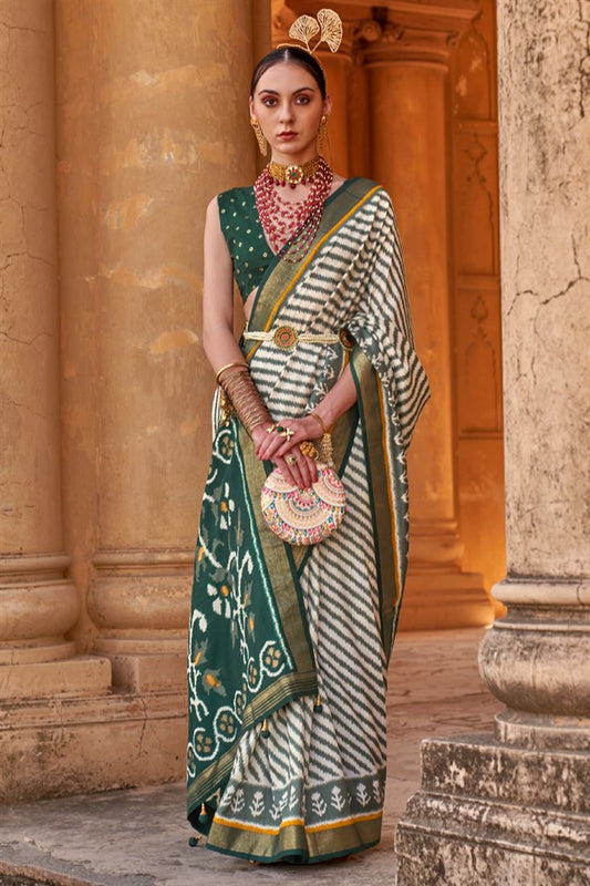 Art Silk Fabric Green Color Casual Look Riveting Saree