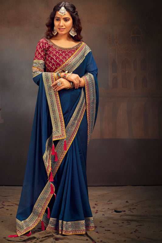नीले रंग की खूबसूरत बॉर्डर वर्क वाली बैंगलोरी सिल्क साड़ी