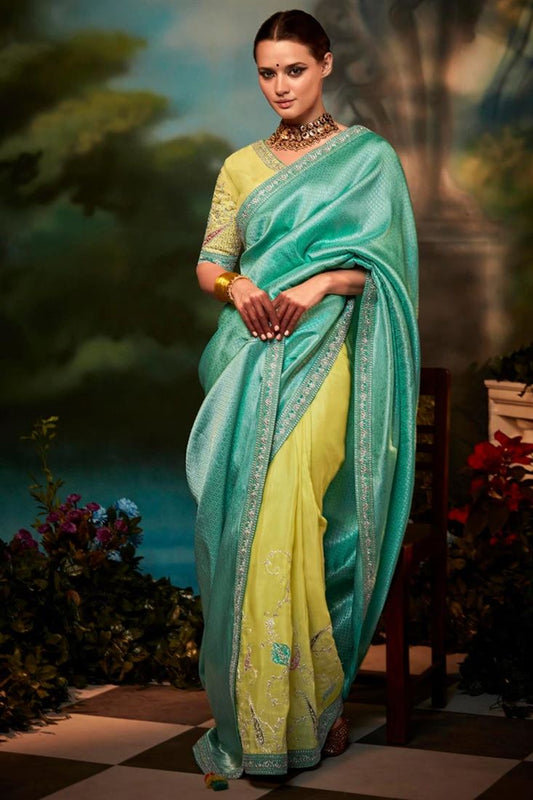 यूजेनिया बेलौसोवा आर्ट सिल्क फैब्रिक बीटिफिक साड़ी पीले रंग में