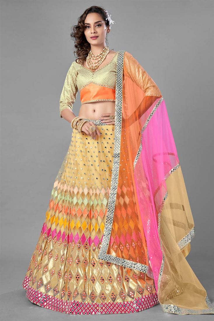 नेट फैब्रिक में एक्सक्लूसिव बेज कलर डिज़ाइनर फैंसी वर्क लहंगा चोली