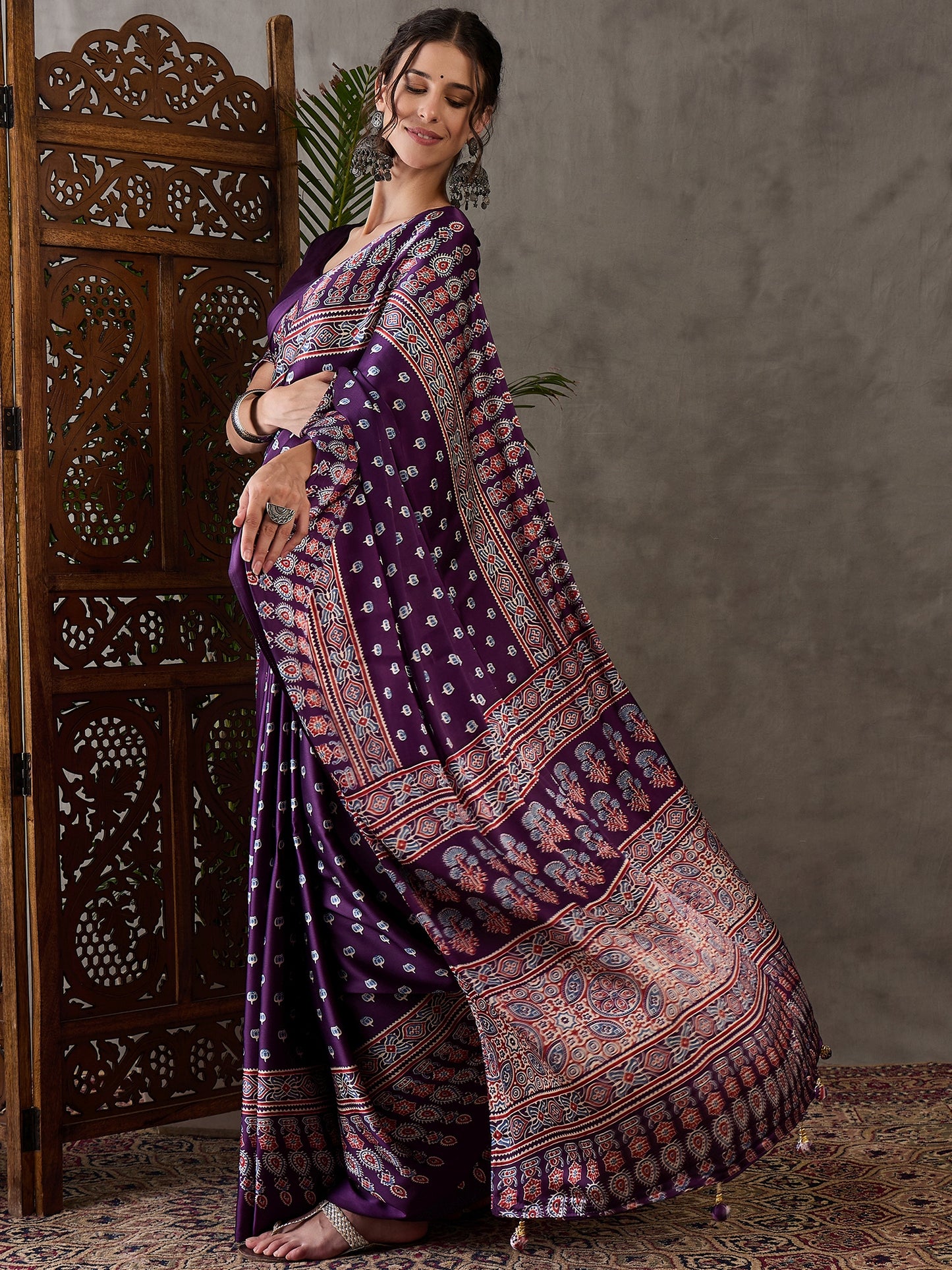 Rana Pure Semi Modal Silk Floral Printed Purpul Saree