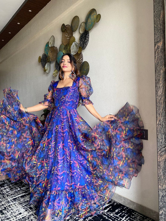 प्रिंटेड टैबी सिल्क ड्रेस के साथ अपनी स्टाइल को बढ़ाएं | हर बॉडी के लिए परफेक्ट फिट