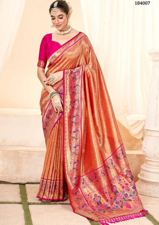 जैसा पहले कभी नहीं देखा - एक शानदार पैठणी साड़ी