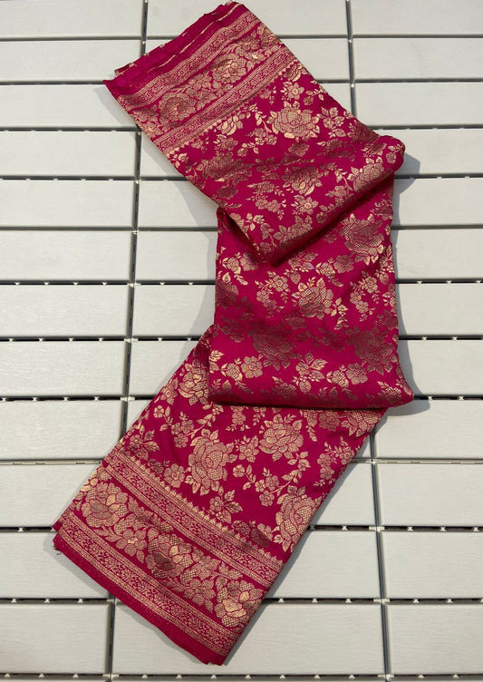 साड़ी से बढ़कर - सुंदरता खरीदें