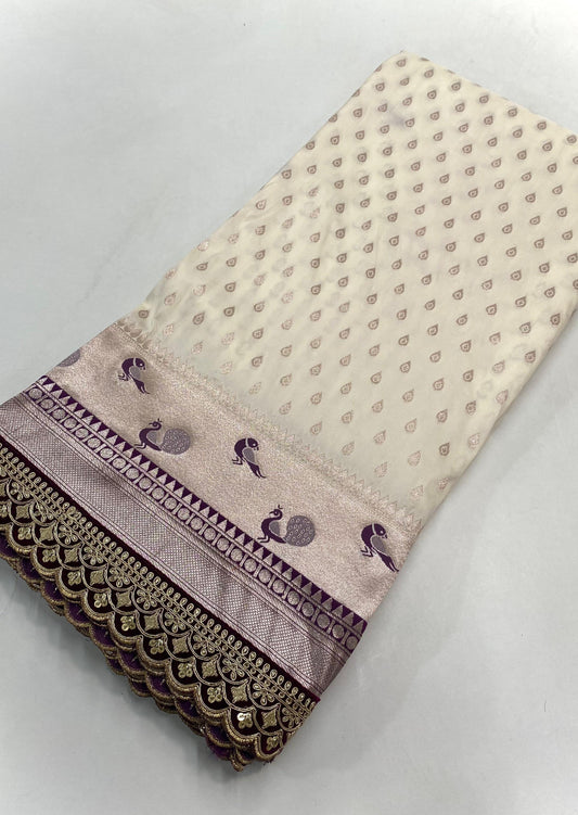 सेल्फ-ग्लोरिफाई (प्रीमियम बनारसी सिल्क साड़ी)