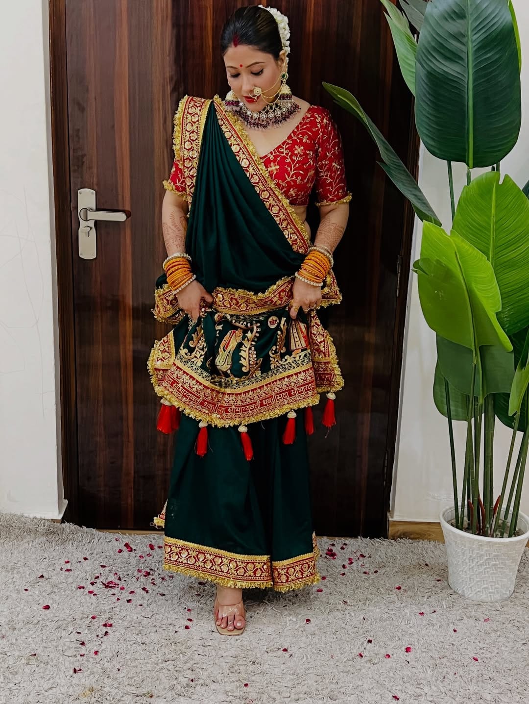 Wedding Special green Gold Panetar Saree With Blouse