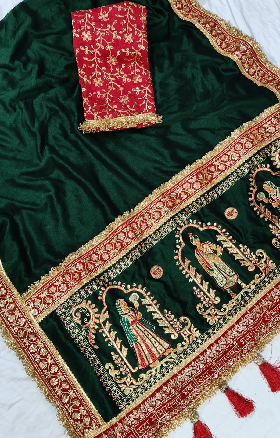 Wedding Special green Gold Panetar Saree With Blouse