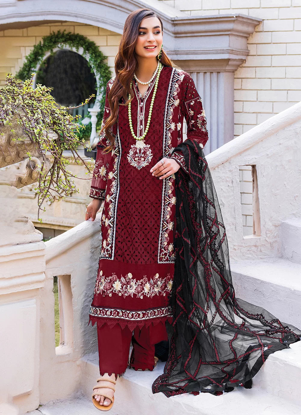 Georgette Pakistani Salwar Suit With Embroidered Work