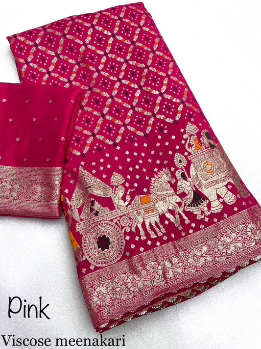 खूबसूरत पालकी डिजाइन वर्क साड़ी