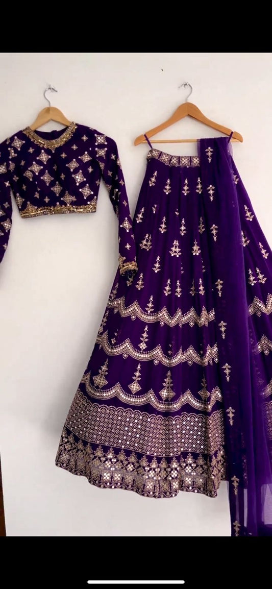 पार्टी वियर शुद्ध जॉर्जेट सीक्वेंस वर्क बैंगनी रंग लहंगा चोली
