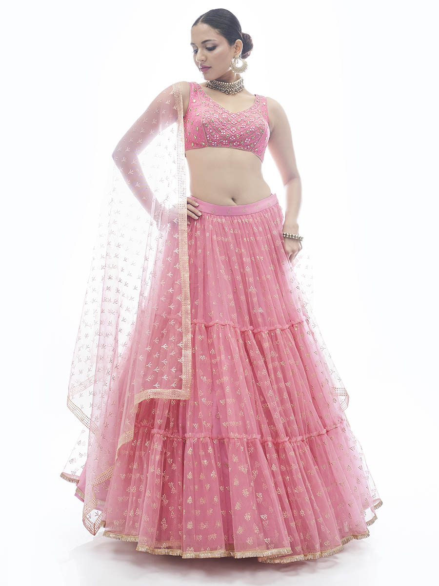 बेबी पिंक आर्ट सिल्क डिज़ाइनर लहंगा
