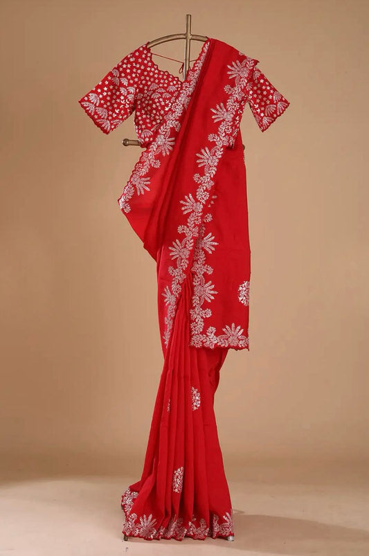 खूबसूरत सीक्वेंस वर्क चिनॉन वर्क सिल्क साड़ी