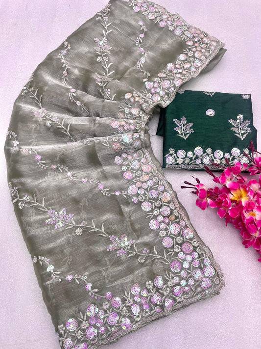 सुंदर ज़िम्मी चू अनुक्रम कढ़ाई काम Sarre