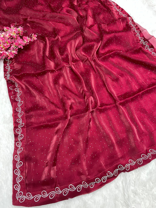 खूबसूरत हैवी जरकन डायमंड वर्क साड़ी