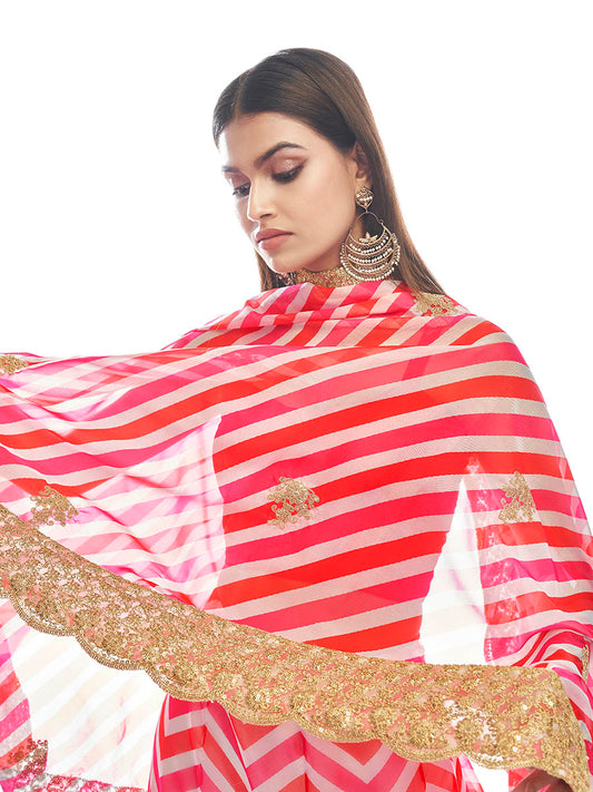 गुलाबी ऑर्गेना कढ़ाई डिजाइनर लेहेंगा