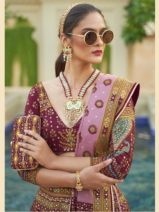 मल्टीकलर रजवाड़ी सिल्क मिरर वर्क ब्राइडल डिज़ाइनर लहंगा