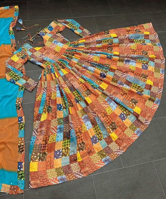 सुंदर प्रिंटेड जॉर्जेट वर्क गाउन