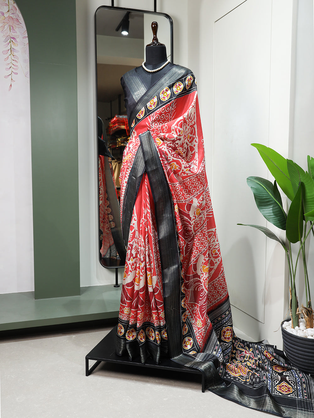 Red Color Printed With Zari Border Dola Silk Saree