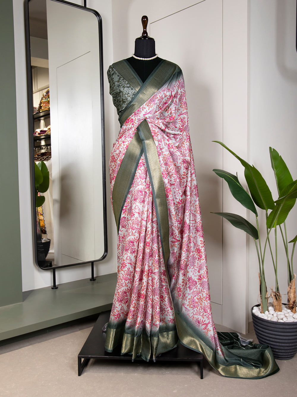 Pink Color Printed With Zari Border Dola Silk Saree